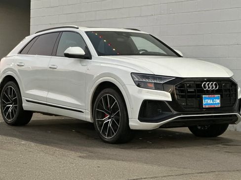 Used 2019 Audi Q8 Prestige image 10