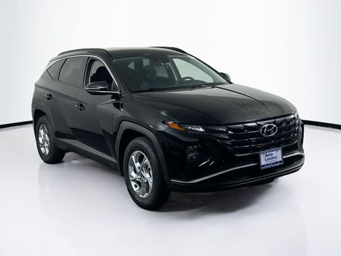 Used 2023 Hyundai Tucson SEL AWD/4WD image 3