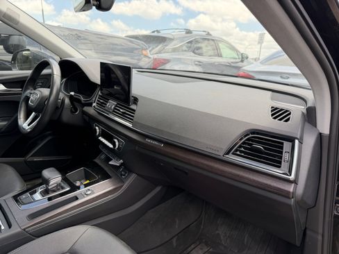 Used 2021 Audi Q5 2.0T Premium Plus w/ Premium Plus Package AWD/4WD image 14