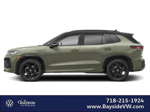 New 2026 Volkswagen Tiguan SE R-Line AWD/4WD image 4