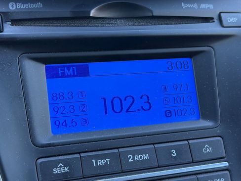 Used 2013 Hyundai Elantra GT image 18