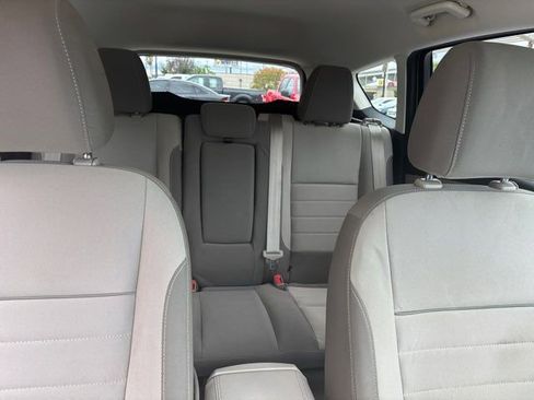 Used 2015 Ford Escape SE FWD image 65