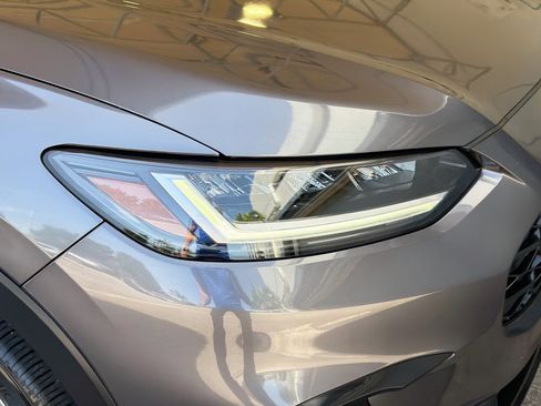 Used 2025 Honda HR-V LX image 33