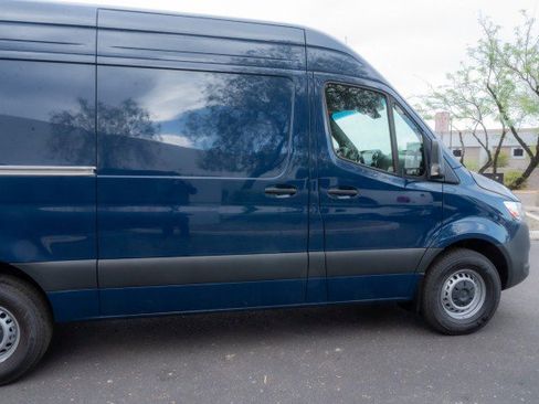New 2025 Mercedes-Benz Sprinter 2500 image 4
