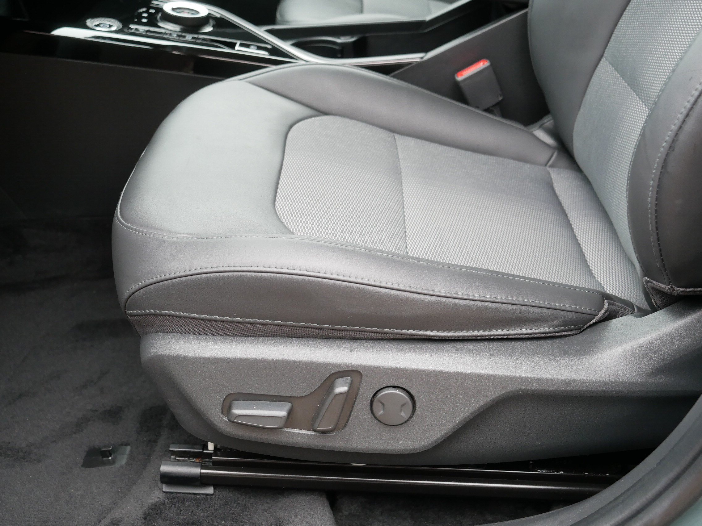 Certified 2023 Kia Niro Wind w/ Wind Preserve Package FWD image 20