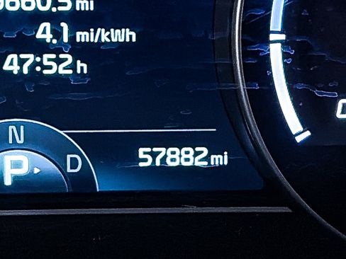 Certified 2022 Kia Niro EX image 31