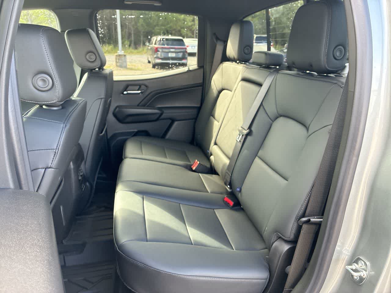 New 2026 Chevrolet Colorado LT w/ LT Convenience Package RWD image 24