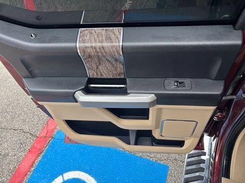 Used 2017 Ford F250 Lariat w/ Chrome Package AWD/4WD image 24