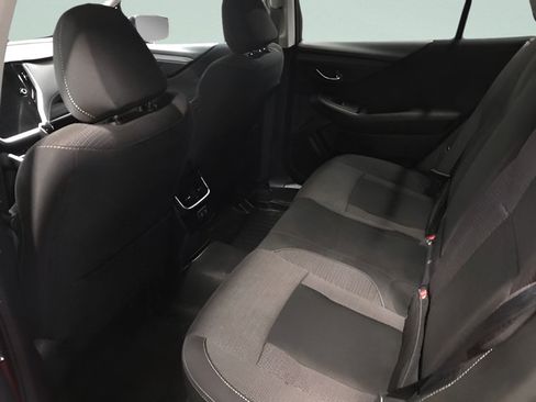 Used 2022 Subaru Outback Premium AWD/4WD image 12