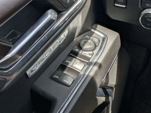 Used 2024 GMC Sierra 1500 Denali AWD/4WD image 20