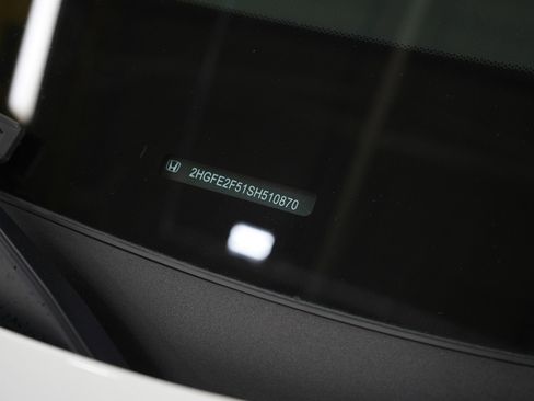 Used 2025 Honda Civic Sport image 23