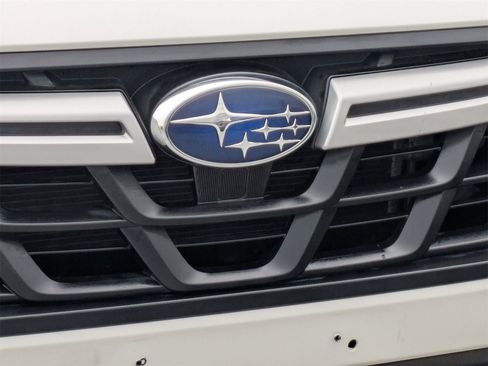 Used 2023 Subaru Crosstrek 2.0i Premium image 25