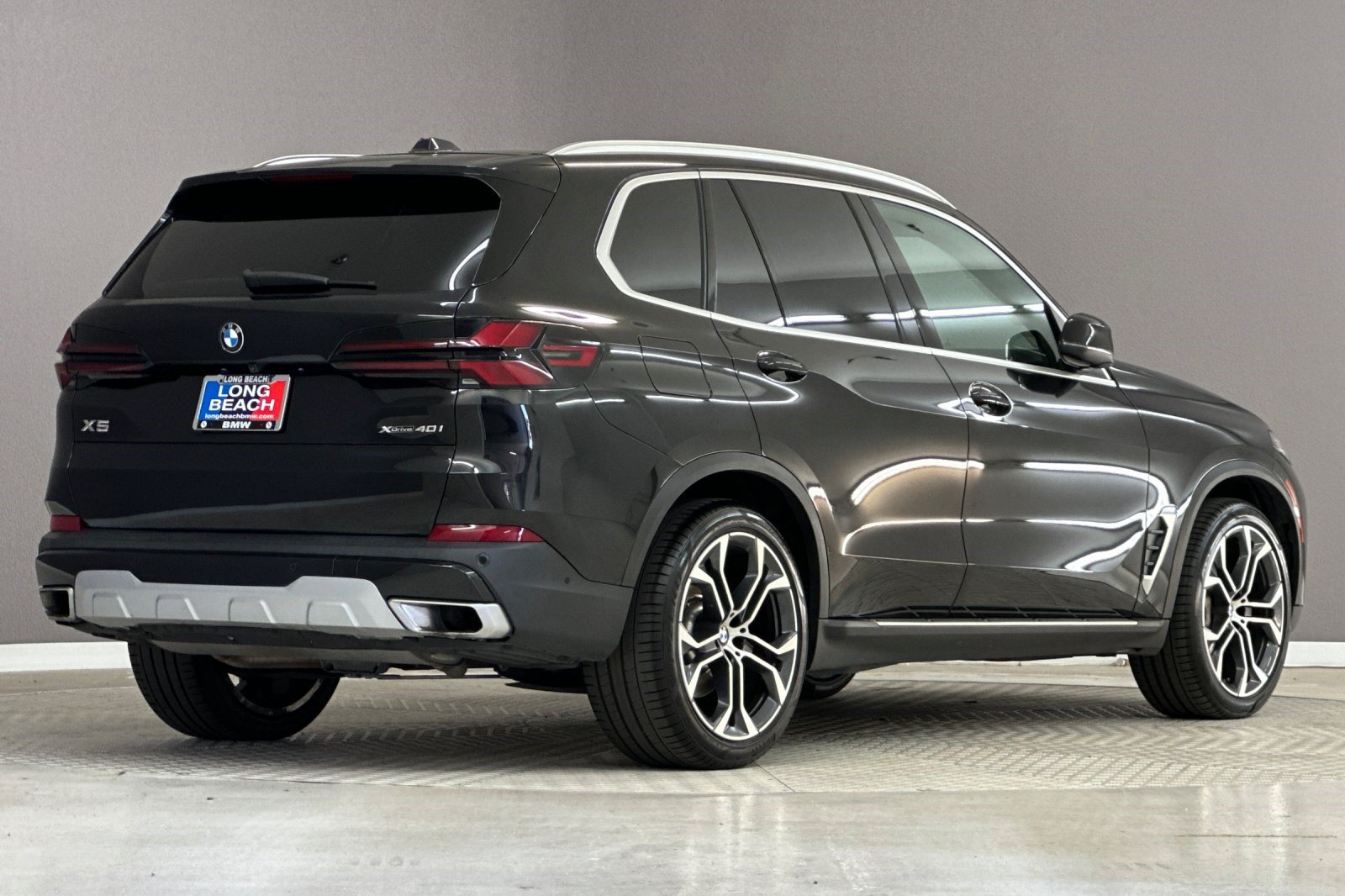 Used 2024 BMW X5 xDrive40i AWD/4WD image 8