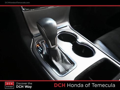 Used 2021 Jeep Grand Cherokee Laredo X image 11