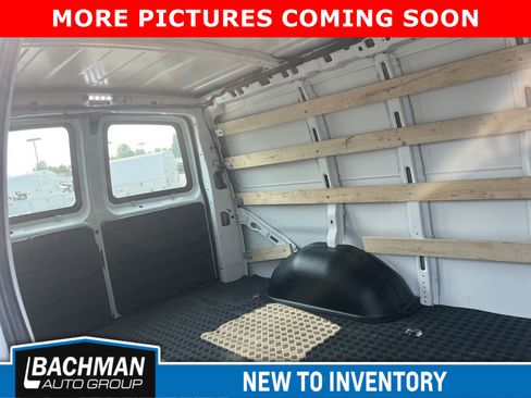 Used 2024 Chevrolet Express 2500 w/ Driver Convenience Package RWD image 11