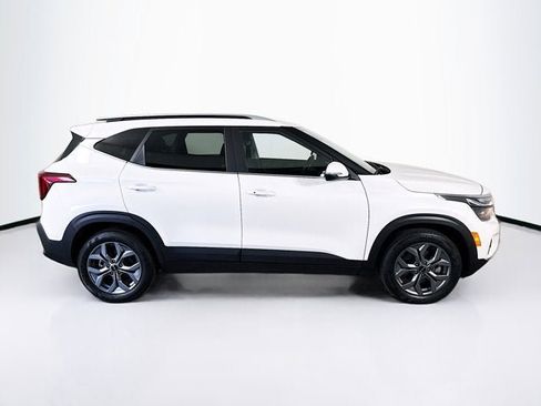 Used 2024 Kia Seltos S AWD/4WD image 4
