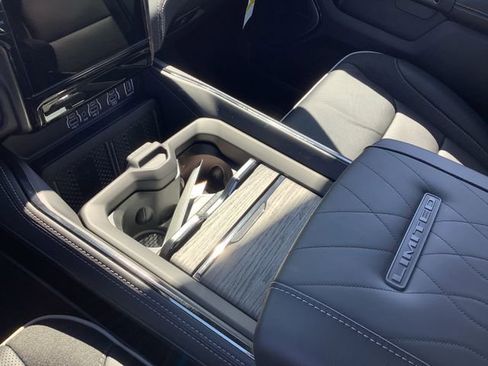 New 2026 RAM 1500 Limited AWD/4WD image 18