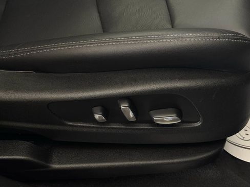 Used 2021 Cadillac XT5 Premium Luxury FWD image 41