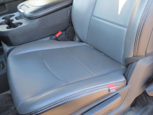 Used 2023 RAM 3500 Tradesman image 14