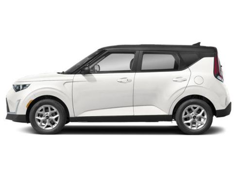 Certified 2023 Kia Soul S FWD image 3