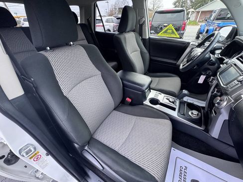 Used 2019 Toyota 4Runner SR5 image 41