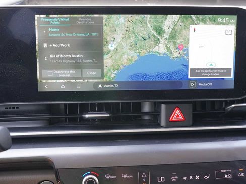 Certified 2026 Kia Carnival LXS FWD image 11