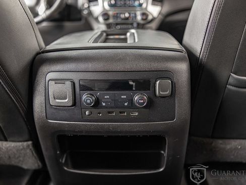 Used 2020 Chevrolet Tahoe Premier RWD image 39