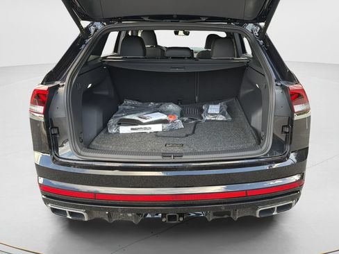 New 2026 Volkswagen Atlas Cross Sport SEL Premium R-Line AWD/4WD image 11