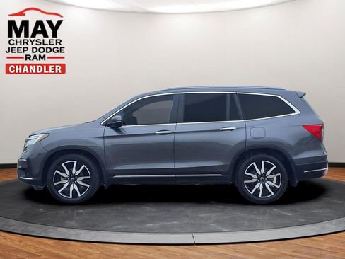 Used 2019 Honda Pilot Touring image 16