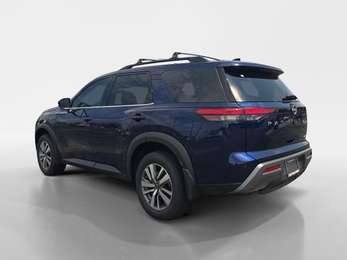 New 2026 Nissan Pathfinder SL w/ Cargo Package AWD/4WD image 3