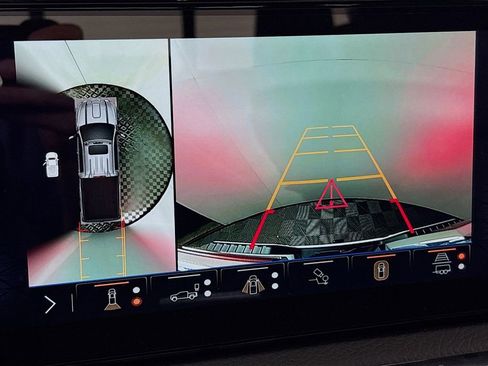 New 2025 GMC Sierra 3500 Denali w/ Denali Reserve Package image 14