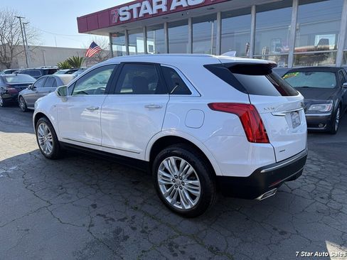 Used 2019 Cadillac XT5 Premium Luxury AWD/4WD image 4