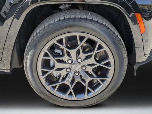 New 2025 Jeep Grand Cherokee L Summit w/ Advanced Protech Group IV image 9