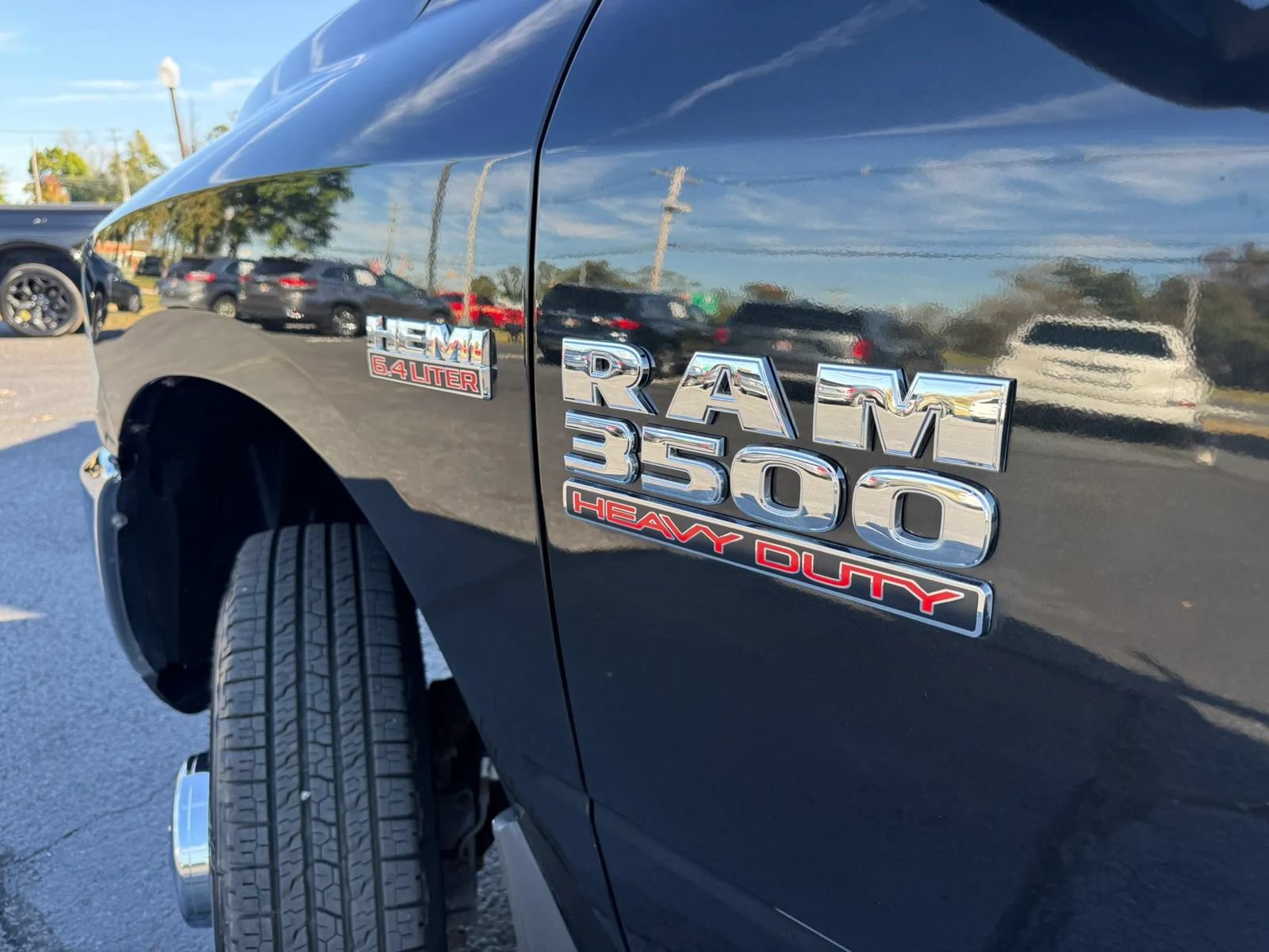 Used 2018 RAM 3500 Tradesman w/ Chrome Appearance Group AWD/4WD image 67