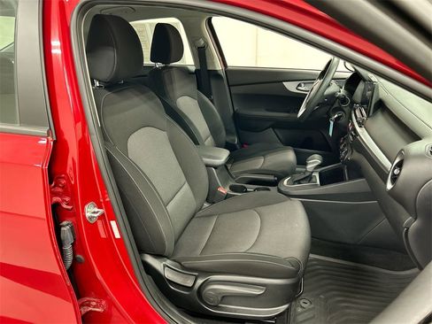 Certified 2023 Kia Forte LXS image 22