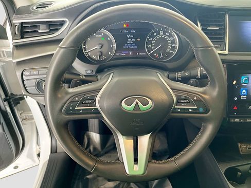 Used 2024 INFINITI QX50 Luxe image 11