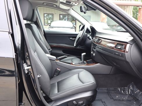Used 2011 BMW 328i Sedan RWD image 17