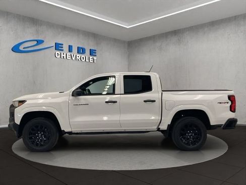 New 2026 Chevrolet Colorado W/T w/ WT Custom Package AWD/4WD image 5