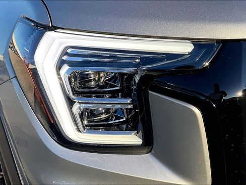 Used 2026 GMC Terrain Elevation w/ Elevation Premium Package image 50