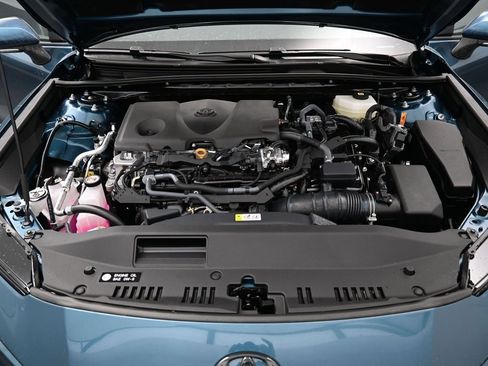 New 2026 Toyota Camry SE image 15