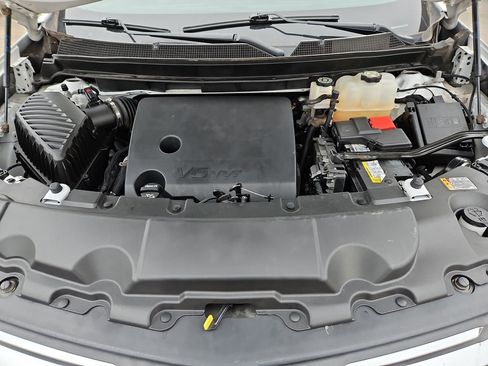 Used 2022 Chevrolet Traverse LT AWD/4WD image 13