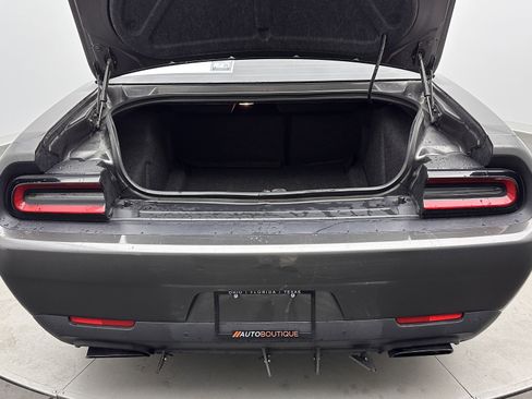 Used 2020 Dodge Challenger SRT Hellcat w/ Plus Package image 28