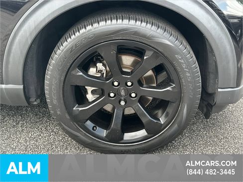 Used 2023 Ford Explorer ST-Line w/ Class IV Trailer Tow Package RWD image 14