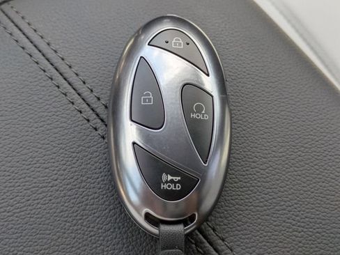 Certified 2026 Hyundai Santa Cruz SEL FWD image 30