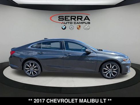 Used 2017 Chevrolet Malibu LT FWD image 13