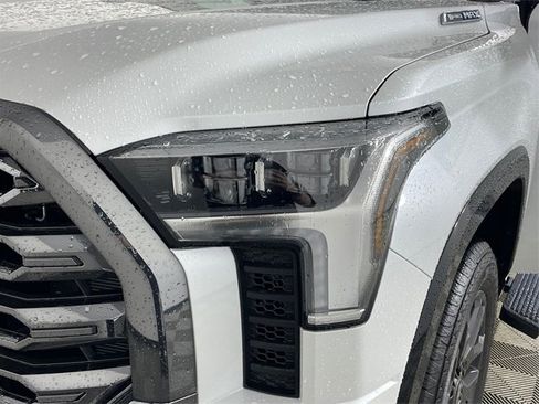 New 2025 Toyota Tundra Platinum image 24