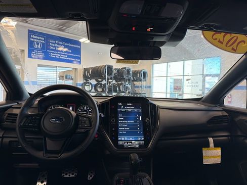Used 2025 Subaru Outback Premium AWD/4WD image 4