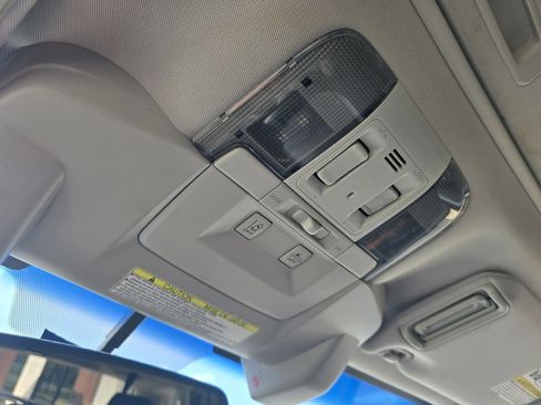 Used 2013 Subaru Outback 3.6R Limited image 31