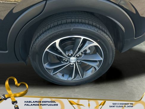 Used 2022 Buick Encore GX Select image 11