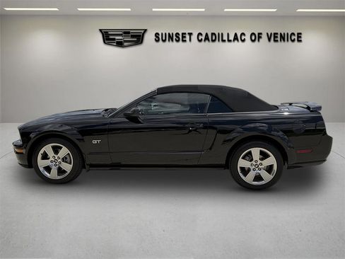 Used 2007 Ford Mustang GT Premium RWD image 8